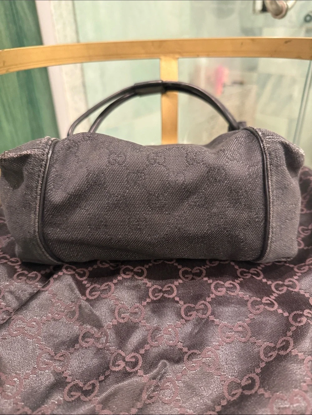 Gucci shoulder bag